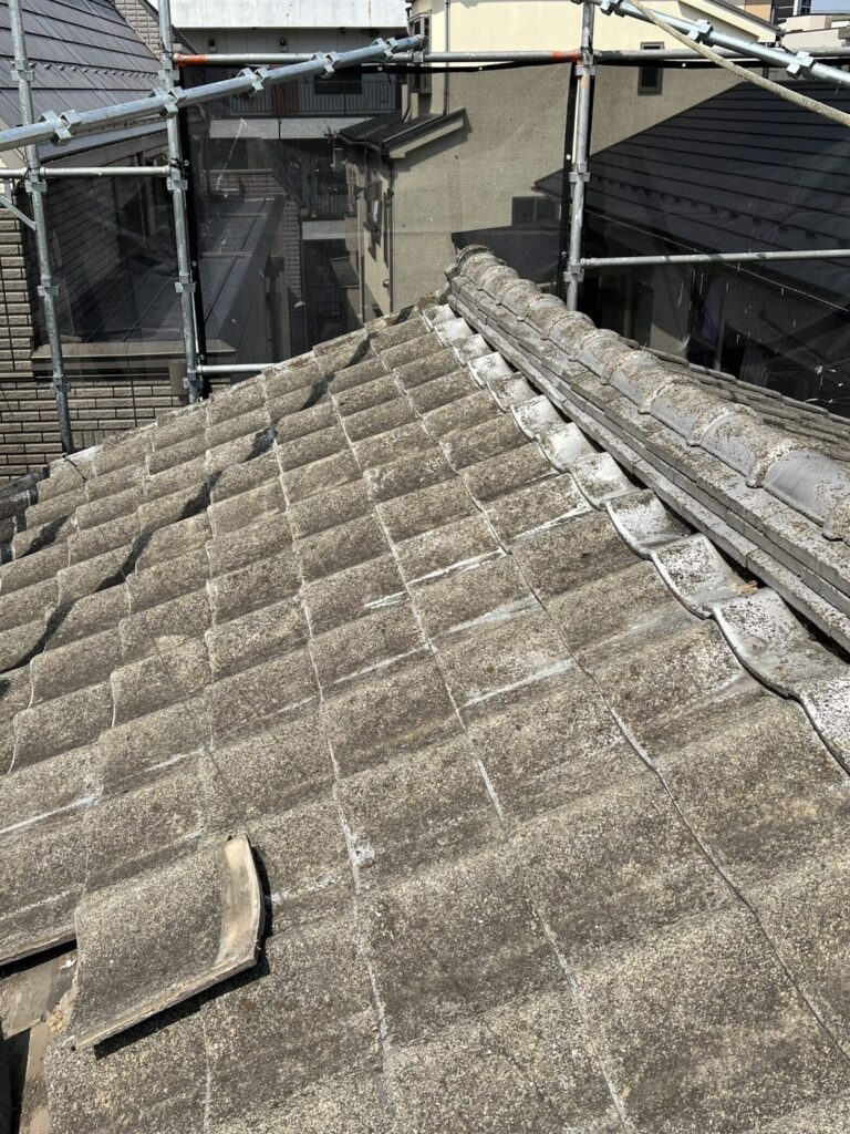 さいたま市南区にて雨漏り修理・屋根修理〈金属屋根への葺き替え工事〉 施工後